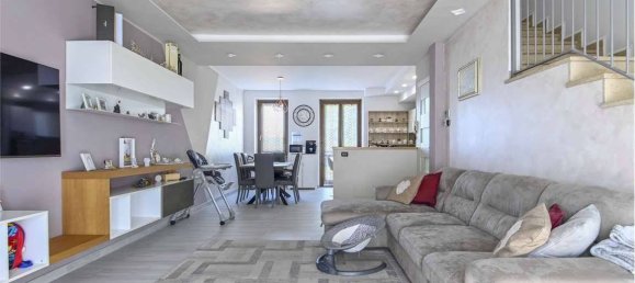 3 bedrooms House in Martinengo, Italy No. 314355 5