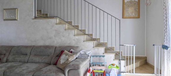 3 bedrooms House in Martinengo, Italy No. 314355 4