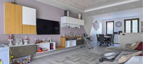 3 bedrooms House in Martinengo, Italy No. 314355 6