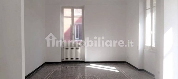 4 bedrooms Apartment in Cairo Montenotte, Italy No. 93144 3