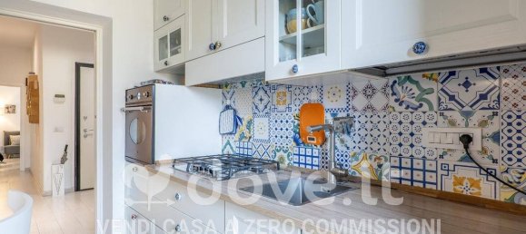 2 bedrooms Apartment in Florence, Italy No. 12751 37