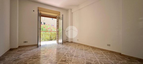 3 rooms Apartment in Palermo, Italy No. 235634 26