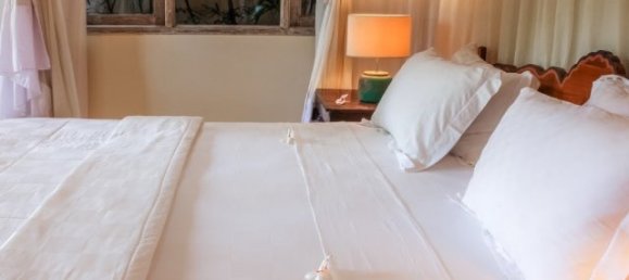 3 Schlafzimmer Villa in Kerobokan, Indonesia, Nr. 3213 11