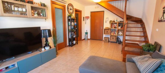 Apartamento de 3 divisões em Udine, Italy N.º 37627 6