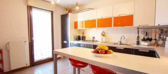 Apartamento de 3 divisões em Udine, Italy N.º 37627 7