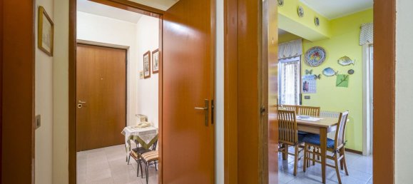 4 rooms Apartment in Messina, Italy No. 38434 27