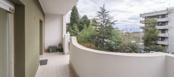 4 rooms Apartment in Messina, Italy No. 38434 9