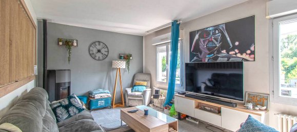 Adosado de 5 dormitorios en Vierzon, France No. 234635 4