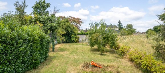 Adosado de 5 dormitorios en Vierzon, France No. 234635 24