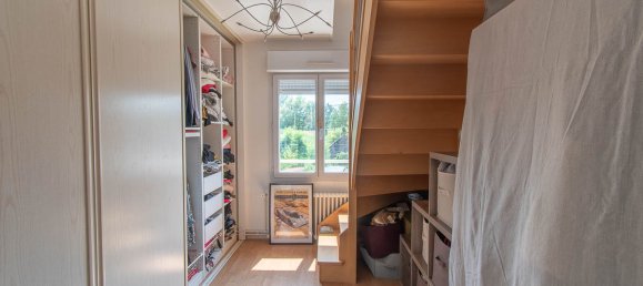 Adosado de 5 dormitorios en Vierzon, France No. 234635 23