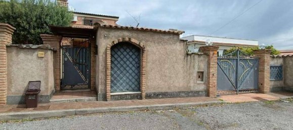 5 chambres Villa à Pomezia, Italy No. 12637 2