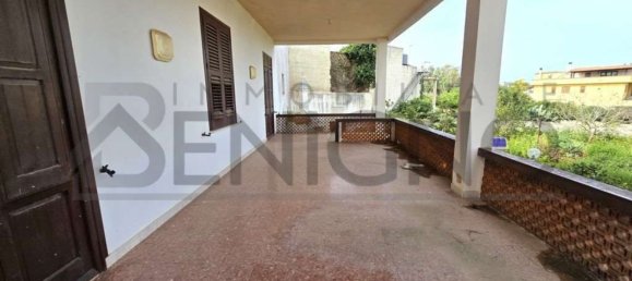 5 rooms Villa in Marsala, Italy No. 52039 11