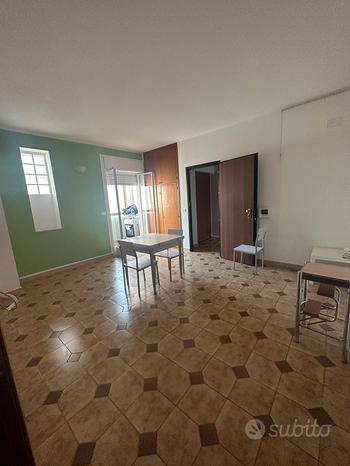 Apartamento de 6 habitaciónes en Palermo, Italy No. 290072