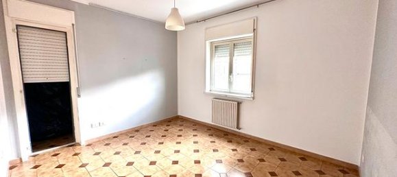 Apartamento de 6 habitaciónes en Palermo, Italy No. 290072 3