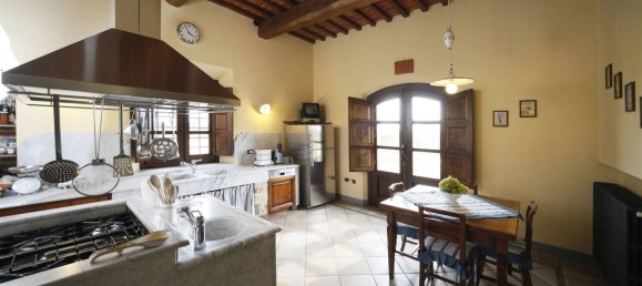 4 bedrooms Villa in Monsummano Terme, Italy No. 46991 25
