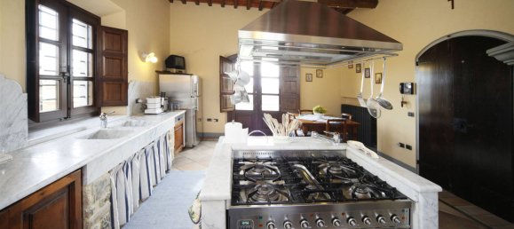 4 bedrooms Villa in Monsummano Terme, Italy No. 46991 30