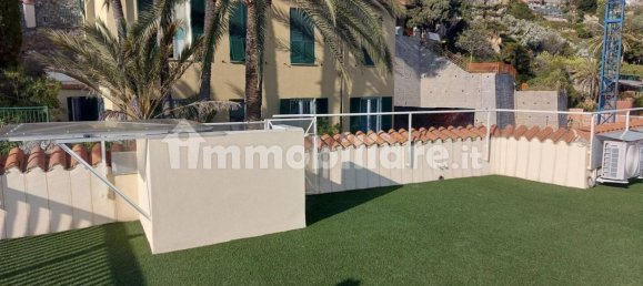 Квартира с 3 спальнями в Бордигера, Италия № 319256 19