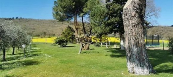 10 rooms House in Magione, Italy No. 265764 7