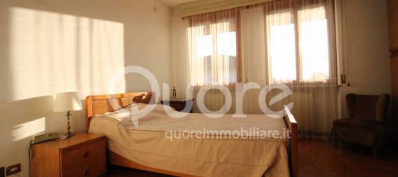 4 bedrooms Villa in Udine, Italy No. 121936 7