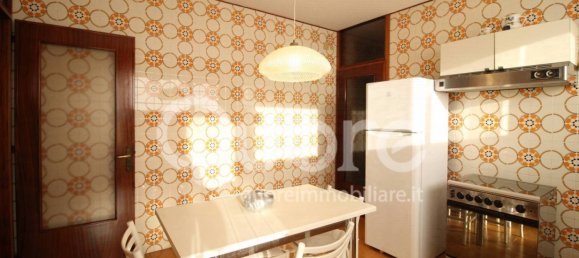 4 bedrooms Villa in Udine, Italy No. 121936 3