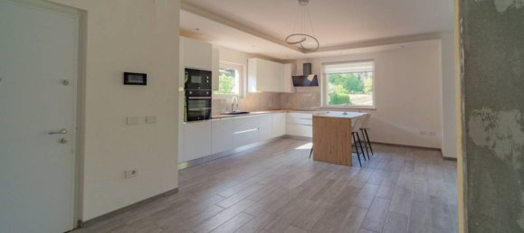 Вилла с 3 спальнями в Бернеццо, Италия № 287010 8