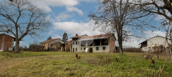 10 rooms House in Chieri, Italy No. 208340 2