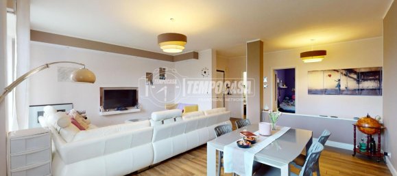 4 rooms Apartment in Rivoli, Italy No. 83154 21