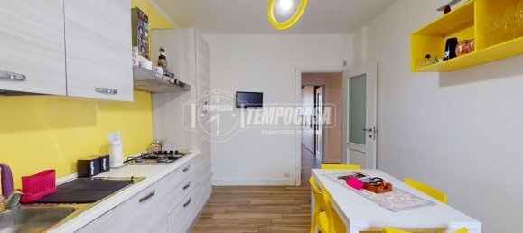 4 rooms Apartment in Rivoli, Italy No. 83154 25