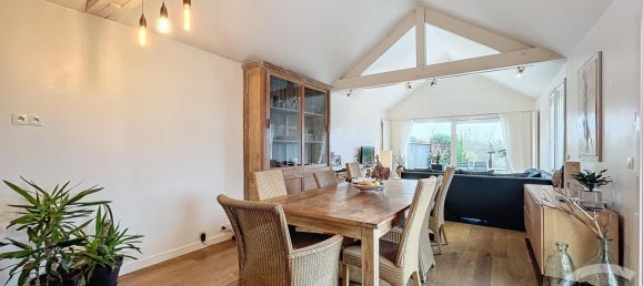 Casa de 3 dormitorios en Chartres, France No. 51998 2