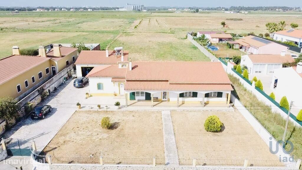 4 غرف نوم فيلا في Salvaterra de Magos, Portugal رقم 219924