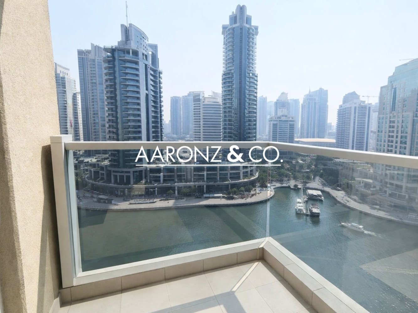 Apartamento T2 em Dubai Marina, UAE N.º 114189