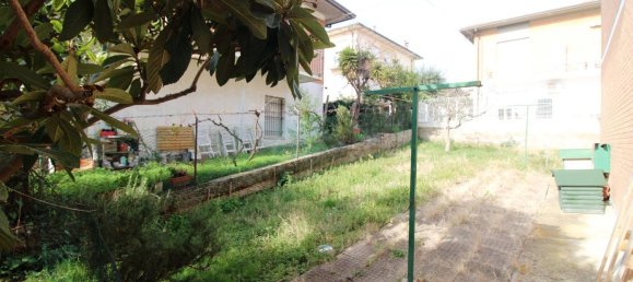 6 غرف نوم فيلا في Civitanova Marche, Italy رقم 351498 8