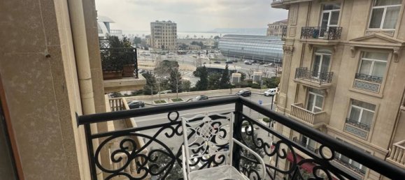 4 bedrooms Apartment in Khatay, Azerbaijan No. 1435 21