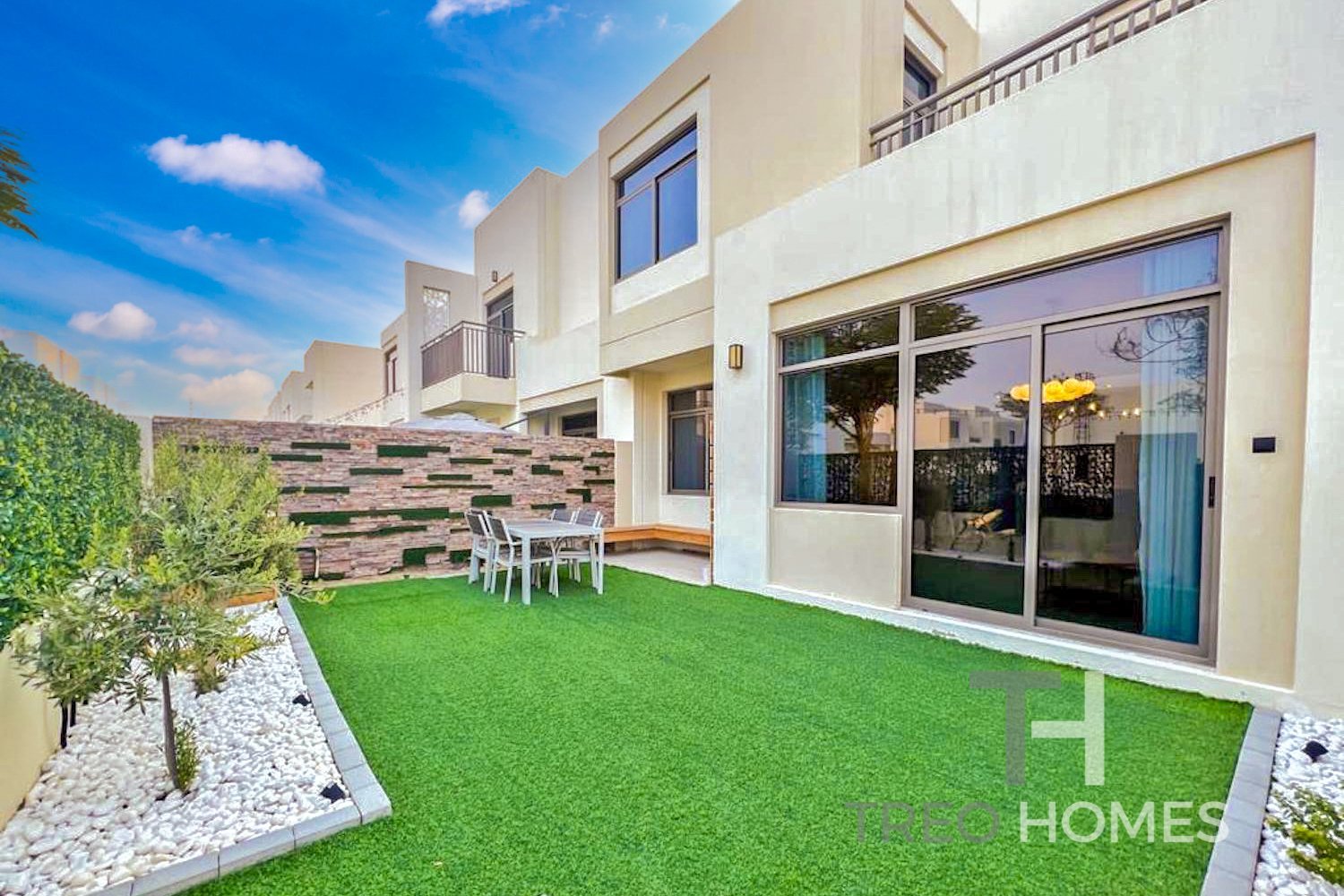 4 Schlafzimmer Stadthaus in Town Square, UAE, Nr. 30621