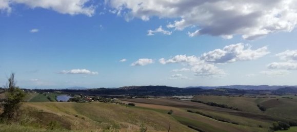 7 bedrooms House in San Severino Marche, Italy No. 149314 3