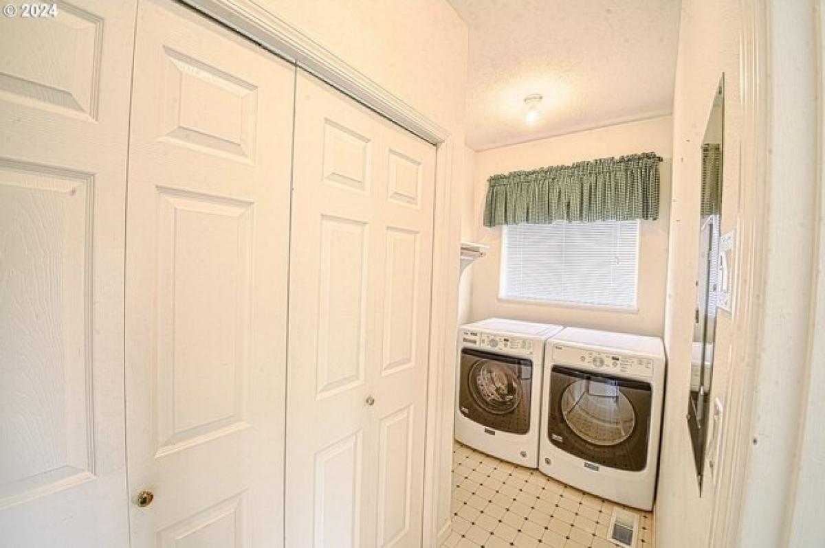 3 bedrooms House in Clatskanie, USA No. 380272