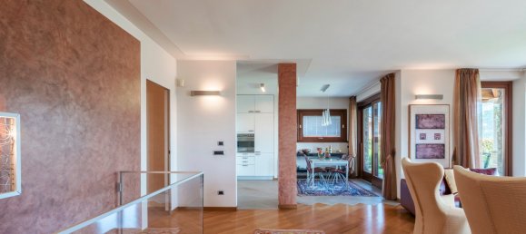 2 bedrooms Villa in Sarnico, Italy No. 270881 13