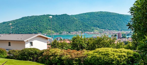 2 bedrooms Villa in Sarnico, Italy No. 270881 4