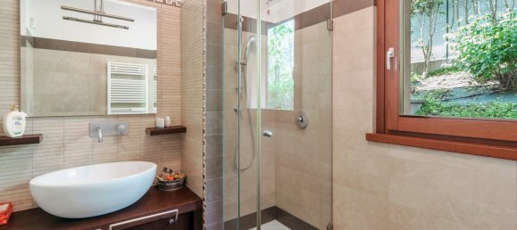 2 bedrooms Villa in Sarnico, Italy No. 270881 18