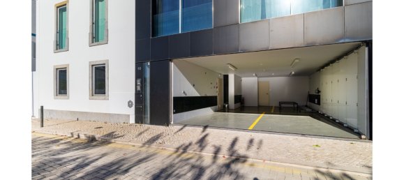 3 bedrooms Villa in Cascais, Portugal No. 173585 6