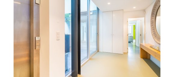 3 bedrooms Villa in Cascais, Portugal No. 173585 18