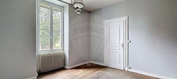 4 bedrooms House in Gironde, France No. 283397 4