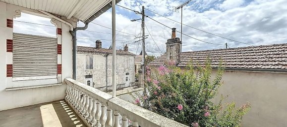 4 bedrooms House in Gironde, France No. 283397 11