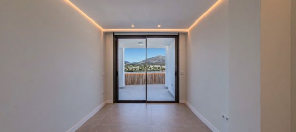 2 bedrooms Penthouse in Marbella, Spain No. 126517 15