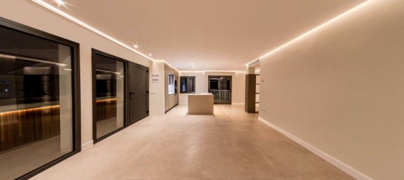 2 bedrooms Penthouse in Marbella, Spain No. 126517 22