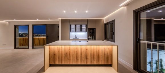 2 bedrooms Penthouse in Marbella, Spain No. 126517 24