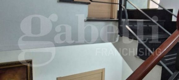 4 Schlafzimmer Wohnung in Torre Annunziata, Italy, Nr. 340055 18