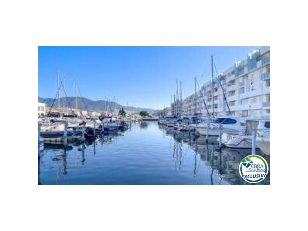 1 Schlafzimmer Penthouse in Roses, Spain, Nr. 196261