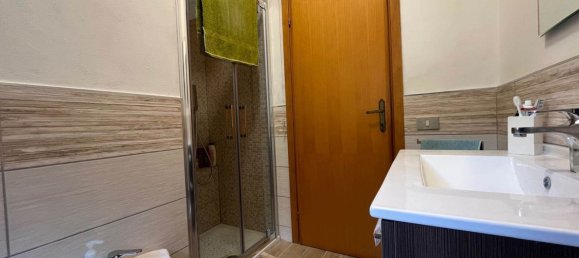 Apartamento de 3 divisões em Rosignano Marittimo, Italy N.º 49221 20