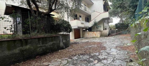 Apartamento de 3 divisões em Rosignano Marittimo, Italy N.º 49221 5